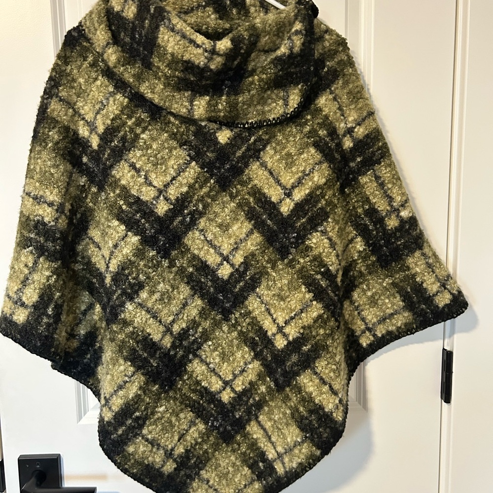 Plaid Cowl Neck Women's Sweater Poncho
